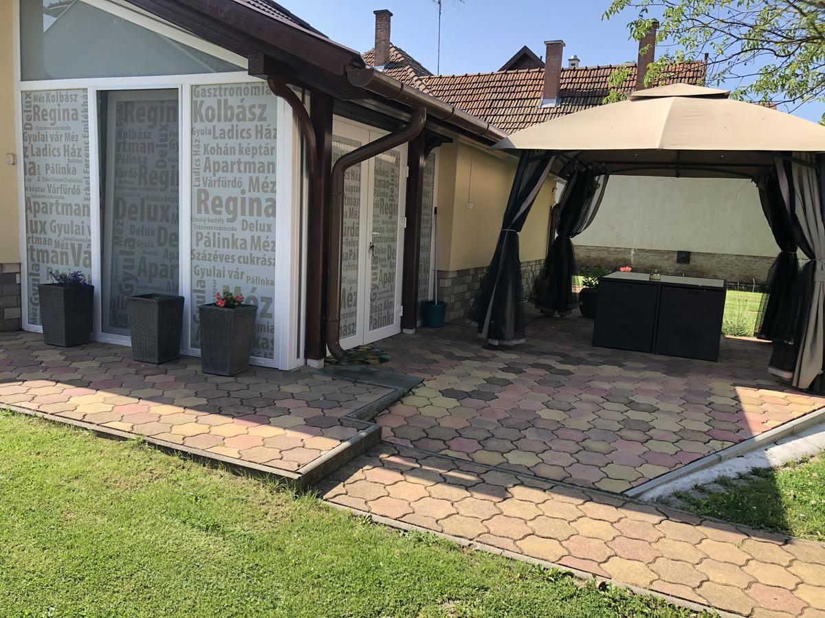Regina Delux Apartman Gyula Exterior foto